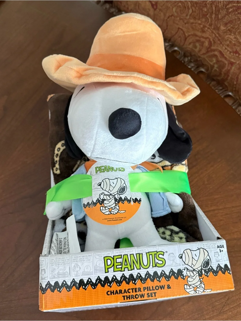Peanuts Halloween 2026 Scarecrow Snoopy Pillow and Throw Blanket Set - New w/Tag